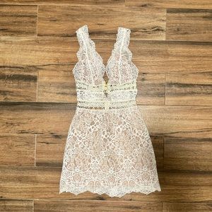 NWOT For Love & Lemons Lace Dress
